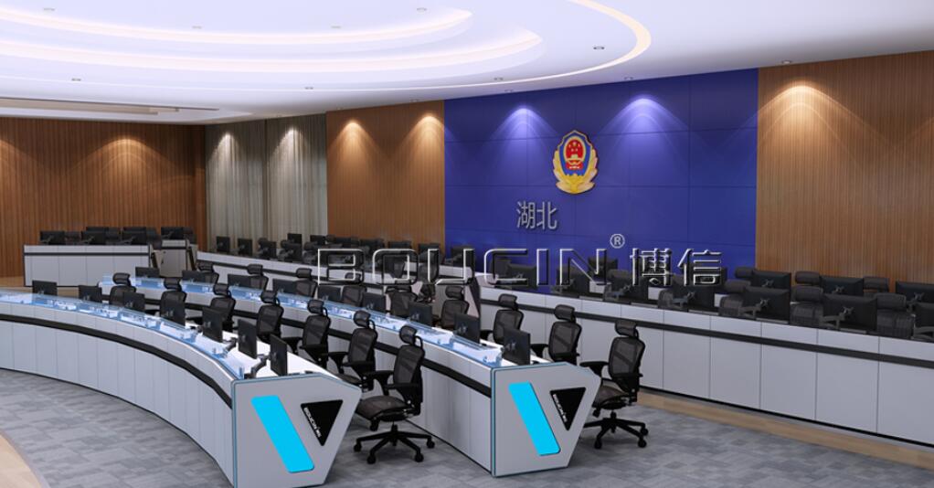 指揮中心操作臺如何工作？